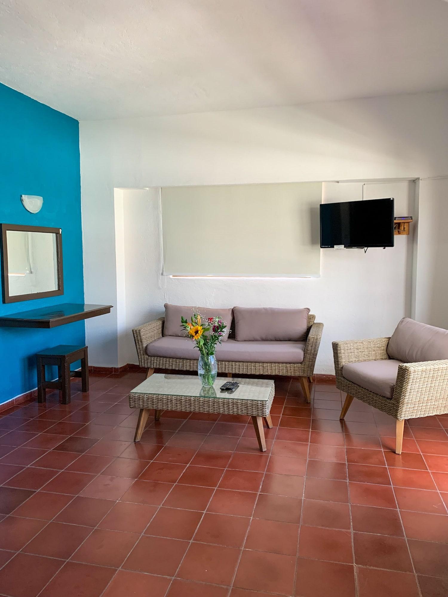 Suites Plaza Del Rio - Family Hotel Malecon Centro Пуерто Валярта Екстериор снимка
